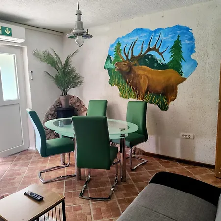 Apartmaji Kandare - In The Embrace Of Nature * Podgrad (Notranjska)